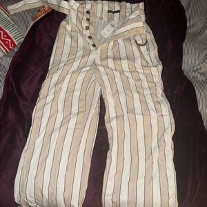 Abercrombie & Fitch Wide Leg Flowy Pants